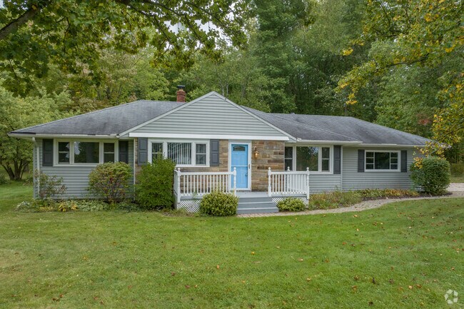 Ranches are another common home style found in Cuyahoga Falls.