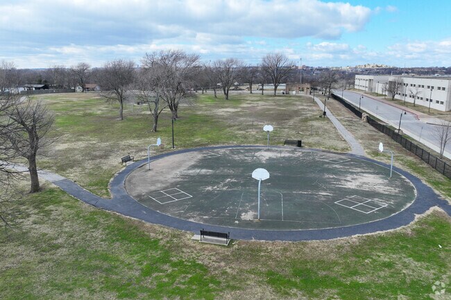 Grove Elementary School sits adjacent to Central Park at Union.