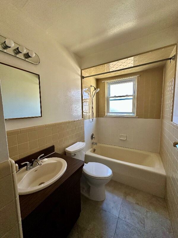 973 Ellis Pkwy unit A, Edison, NJ 08820 - photo 4