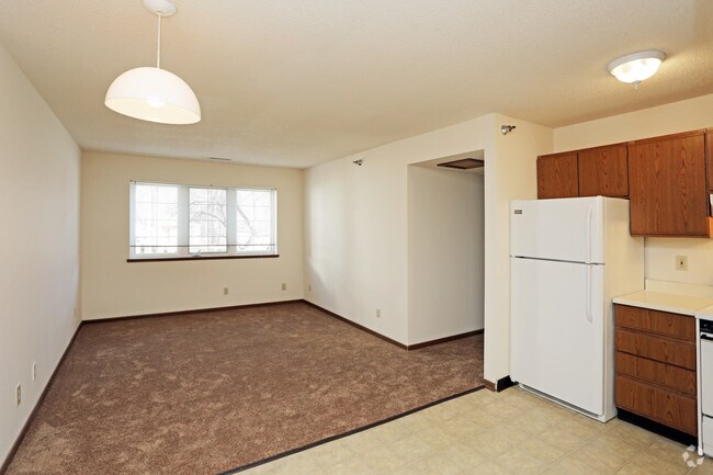 Total Property Management 3206 Lincoln Way, Ames, IA 50014 - photo 4