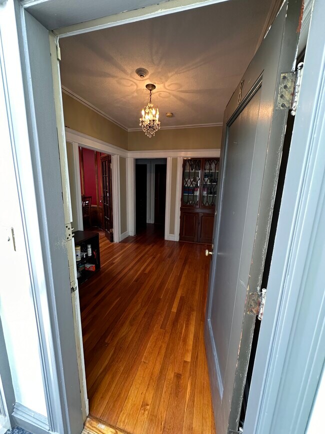 1263 Commonwealth Ave unit 8, Allston, MA 02134 - photo 5