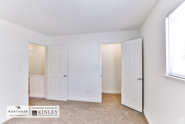 Highland Commons, Hickory, NC 28601 - photo 4