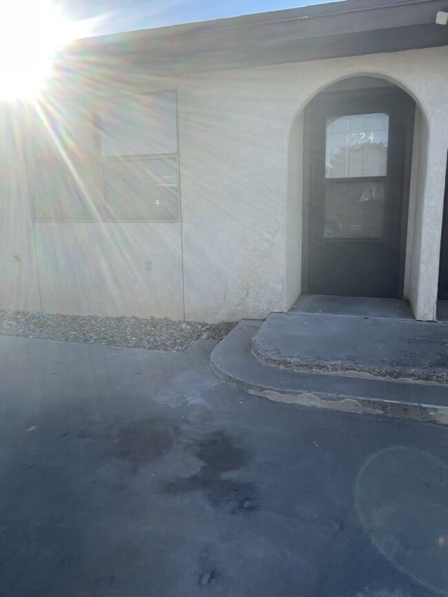 1524 S Avenue H Unit 1524 S Ave H, Portales, NM 88130