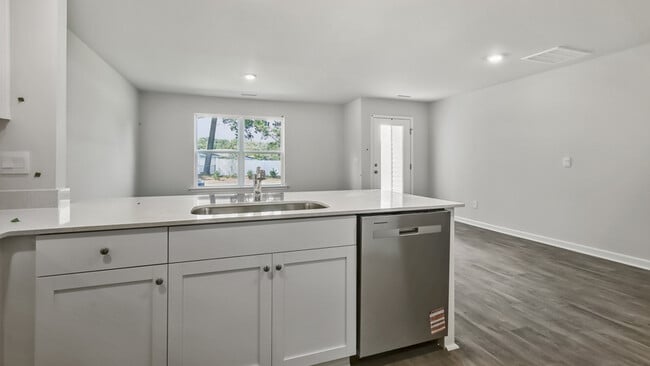 173 Holton St, Smithfield, NC 27577 - photo 6