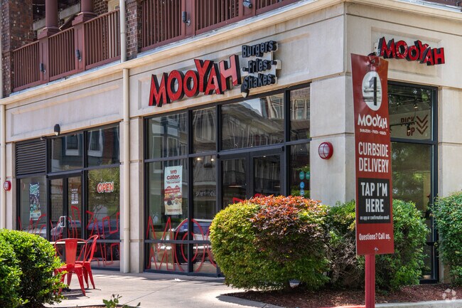 MOOYAH Burgers, Fries & Shakes is a fast casual locally owned business popular amongst residents.