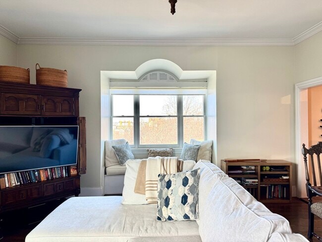 2 Monument Square unit 6, Charlestown, MA 02129 - photo 3