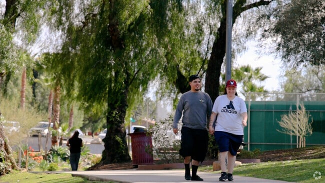 NH_Winter Gardens_CA_503871_P2_V1_AP_041924