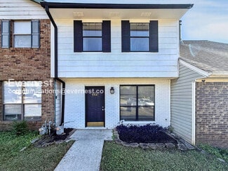 5521 St James St, Birmingham, AL 35235