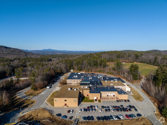 John Stark High School in the town of Weare, NH serves grades 9-12.