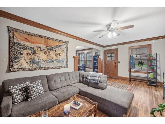 811 Snelling Ave N, Saint Paul, MN 55104 - photo 6