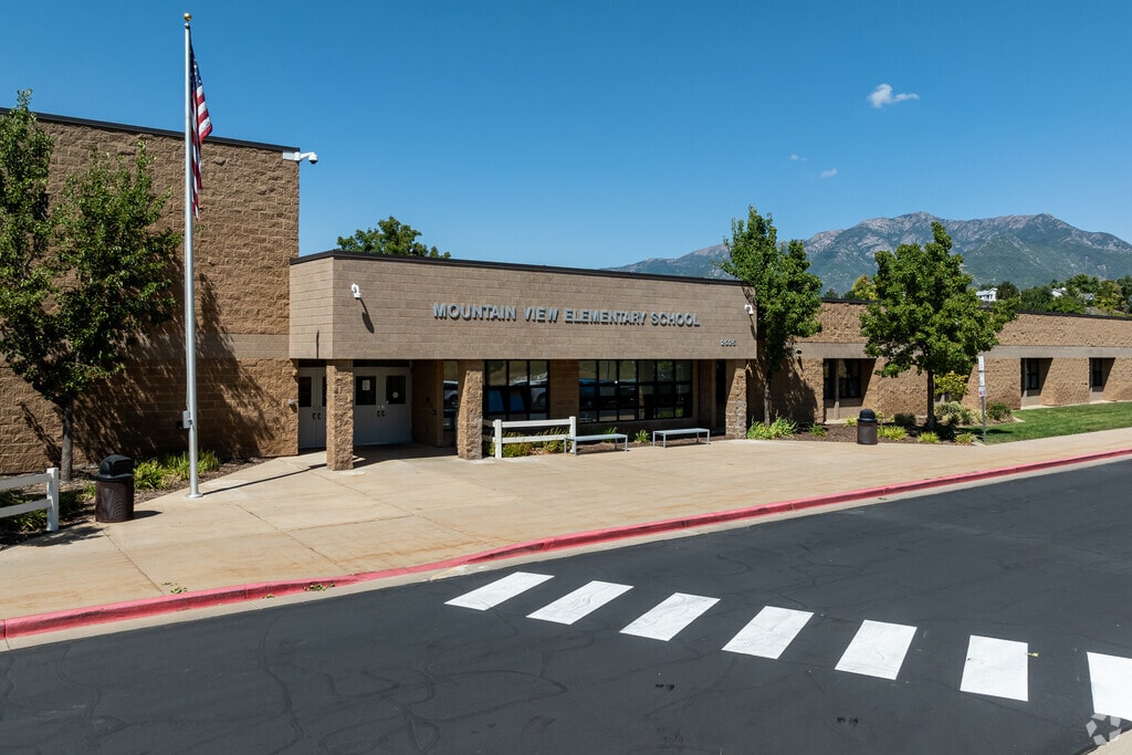 Mountain View Elementary is home of the Mountain Lions.
