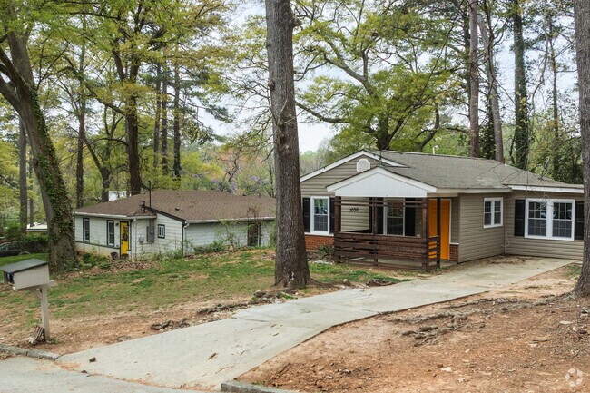 Home prices range from $180,000 to $250,000, with remodeled homes exceeding $300,000.