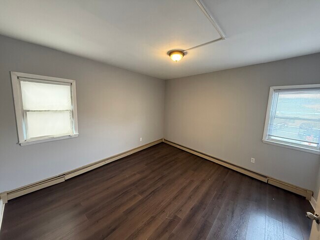 254 Grafton St unit 2, Worcester, MA 01604 - photo 6