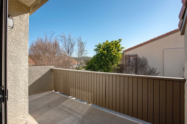 Canyon Ridge Patio Area