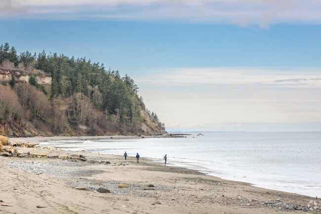 Fort Worden Historical State Park, a main attraction in Port Townsend, sits on 433 acres.