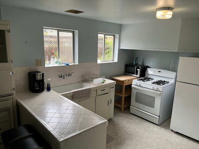371 Cerrito Ave unit 371 Cerrito, Redwood City, CA 94061 - photo 5