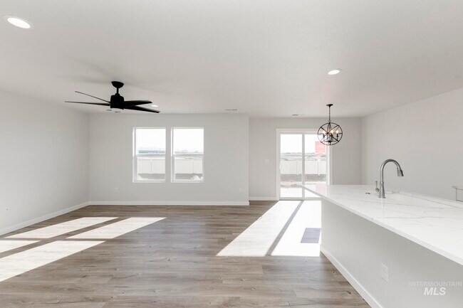 4231 N Delphi Ave, Meridian, ID 83646 - photo 7