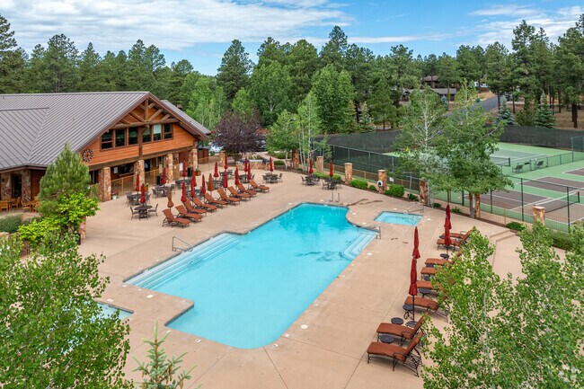 Flagstaff Ranch Community Center has a great pool to enjoy among other amenities.