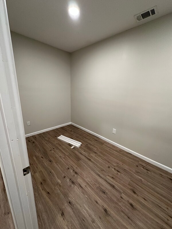 309 N Main St unit B, Statesboro, GA 30458 - photo 5