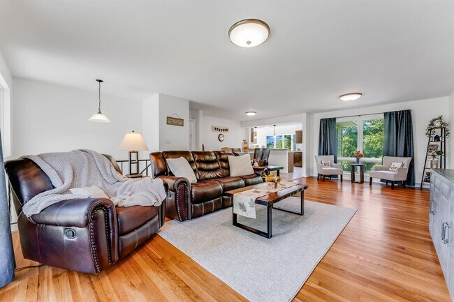 521 Woodhaven Dr unit ID1308987P, Morgantown, WV 26505 - photo 5