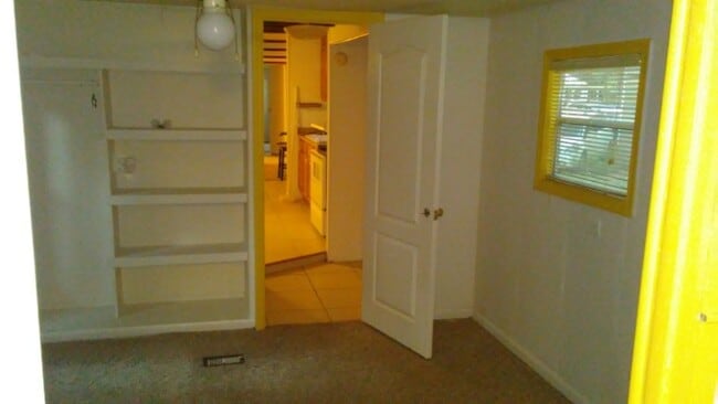 9270 NW 177th Ln, Fanning Springs, FL 32693 - photo 2