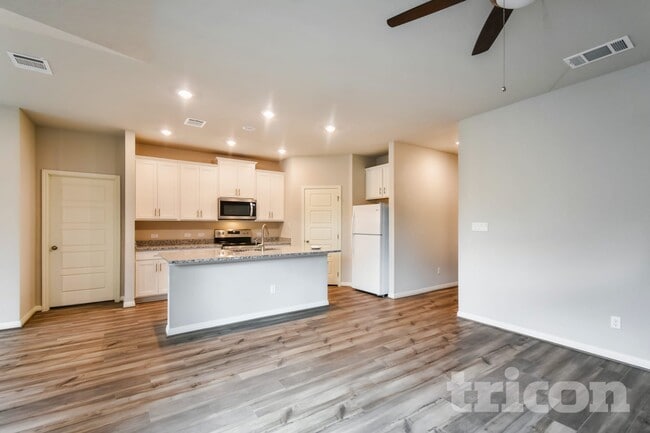 13523 Emerson Way, Saint Hedwig, TX 78152 - photo 7