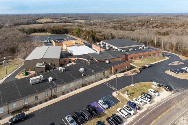 Athena Elementary School in De Soto, MO offers a nurturing learning environment.