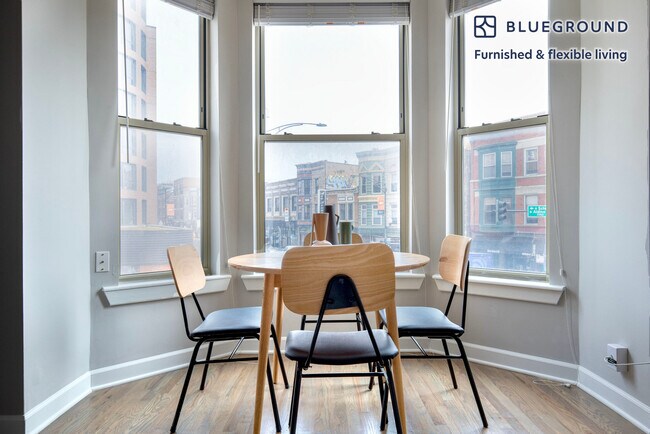 911 W School St unit FL1-ID944, Chicago, IL 60657 - photo 5