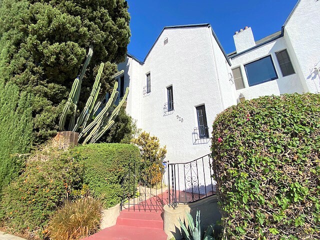 920 N Hoover St unit C, Los Angeles, CA 90029 - photo 2