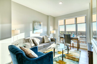 One Chestnut Place Unit FL14-ID1050418P, Quincy, MA 02169
