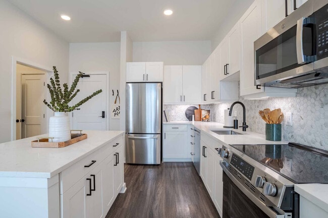 J Optimist Park, Charlotte, NC 28206 - photo 4