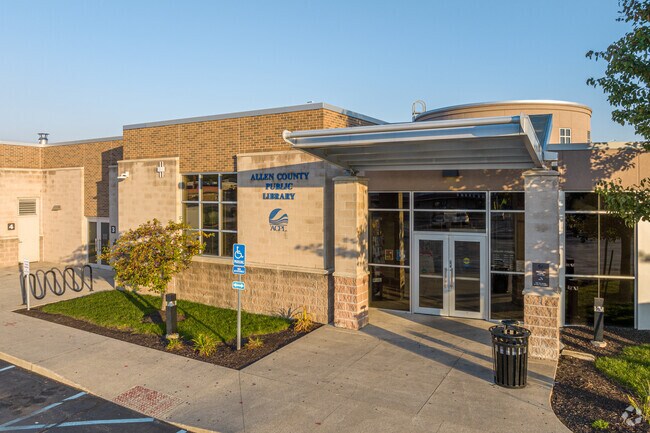 New Glenwood is by The Allen County Public Library, one of thirteen branches around Fort Wayne.
