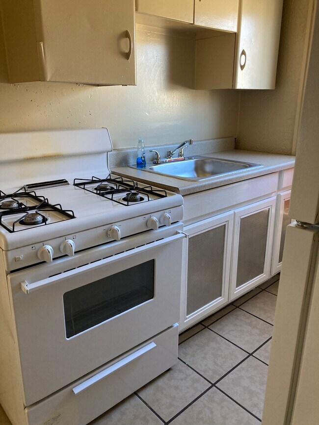 411 Cherry Ave Unit 2, Altoona, PA 16601