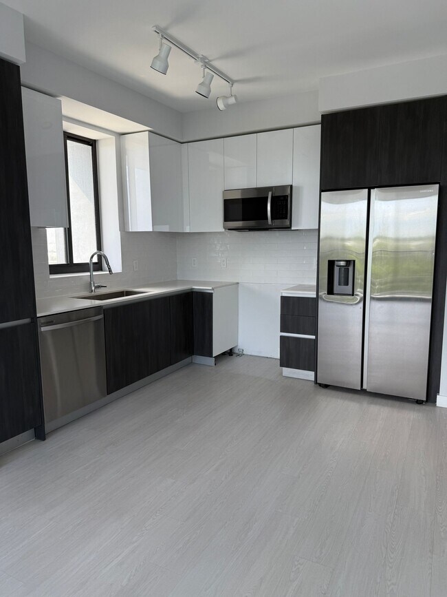 107 SE 2nd Ct Unit B1, Dania Beach, FL 33004