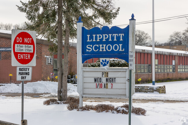 Welcome to Lippitt Elementary School in Warwick, Rhode Island.