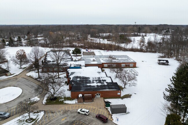 Hopkins Elementary School in Mentor, Ohio has a variety of after school programs.