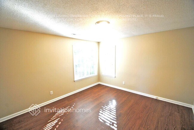 102 Hillcrest Dr, Canton, GA 30115 - photo 5