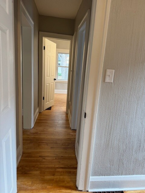 5211 N 4th St, Minneapolis, MN 55430 - photo 5