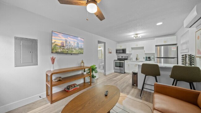 1007 E Comanche Ave unit ID1271933P, Tampa, FL 33604 - photo 4