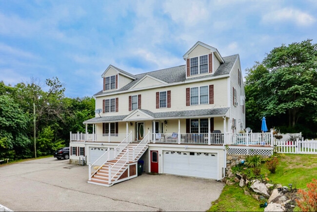 160 S Elm St unit A B, Manchester, NH 03103 - photo 4