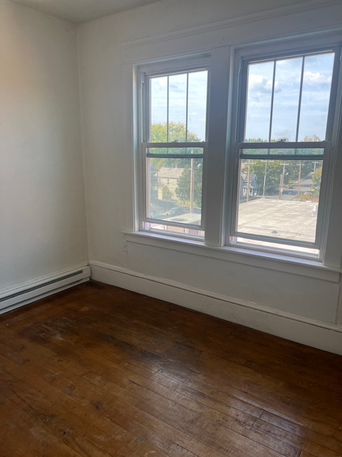 11 Conway St Unit 10, Greenfield, MA 01301