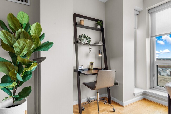 Amelia, Quincy, MA 02169 - photo 5