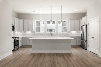 429 Nathaniel Way Unit 32, Charlotte, NC 28213