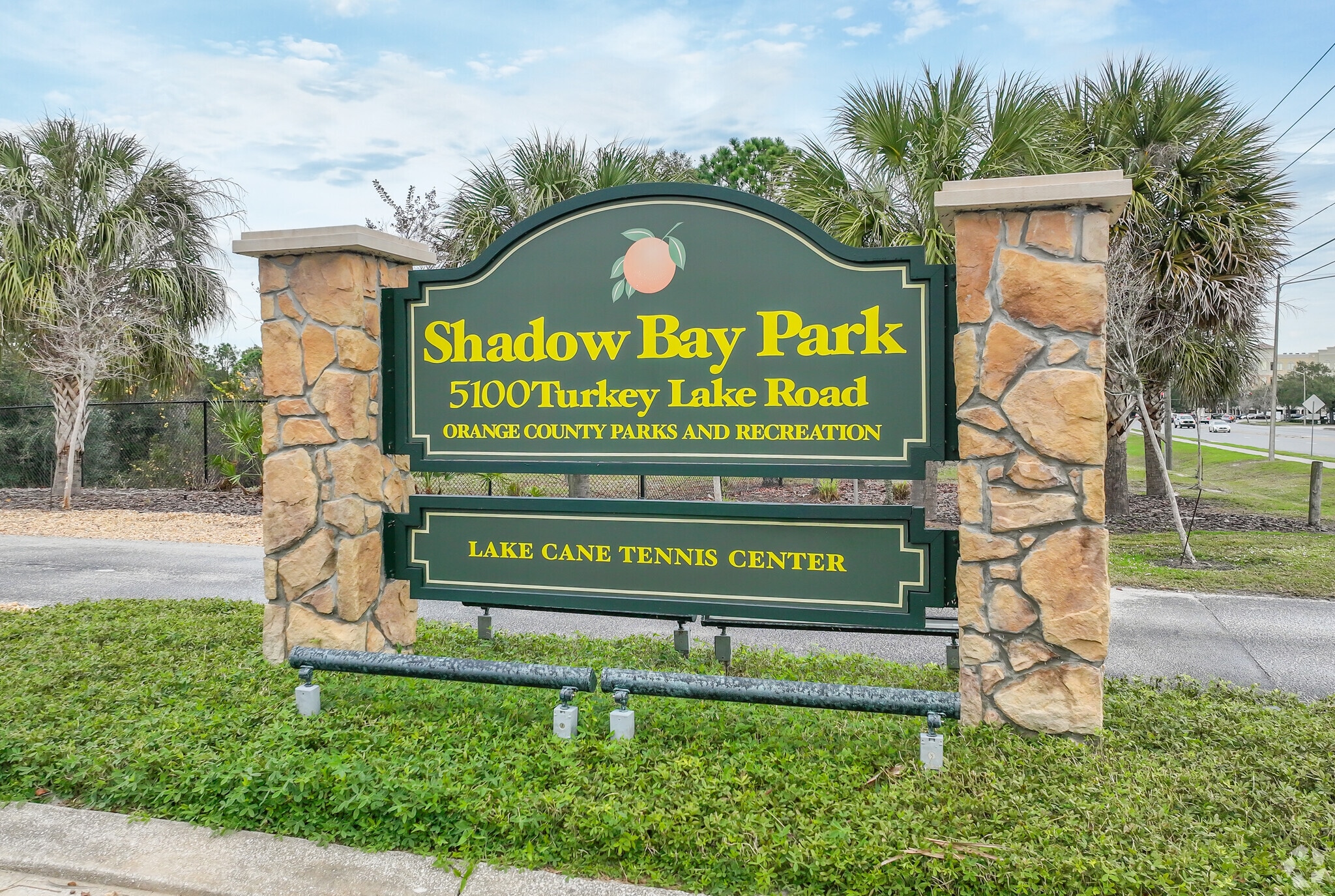 About Bay Hill Schools, Demographics, Things to Do