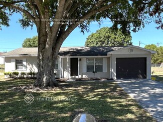 6101 Waterman Ln, Lakeland, FL 33812