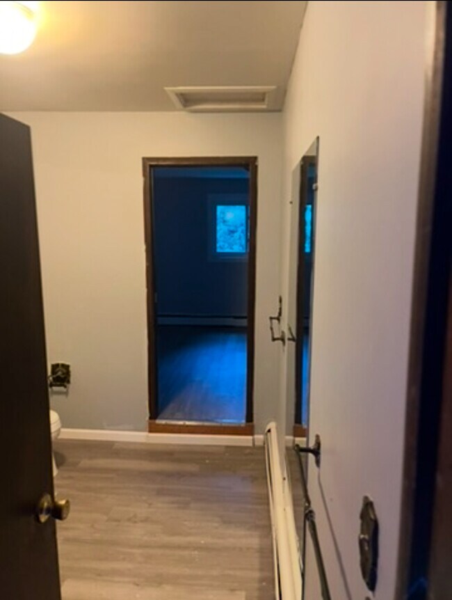 534 Hamilton St unit 2, Albany, NY 12203 - photo 4