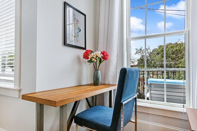 1212 Carondelet St unit ID1269967P, New Orleans, LA 70130 - photo 4