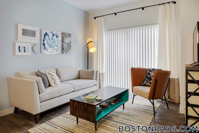 240 Sidney St unit STH, Cambridge, MA 02139 - photo 2