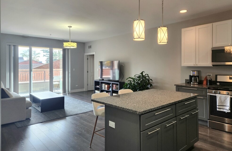 1202 Waukegan Rd unit 201, Glenview, IL 60025 - photo 1