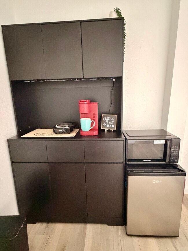 1213 NW 4th Ave, Fort Lauderdale, FL 33311 - photo 7